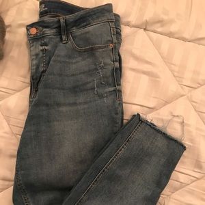 Barely worn High waisted old navy skinny jeans